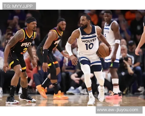 康利谈阵容调整对个人影响积极备战助力球队全力以赴 康利谈阵容调整对个人影响积极备战助力球队全力以赴